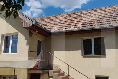 Casă individuală cu 4 camere cu Teren 427 Mp în Someșeni
