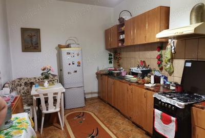 Casă cu 3 camere în Central - 6