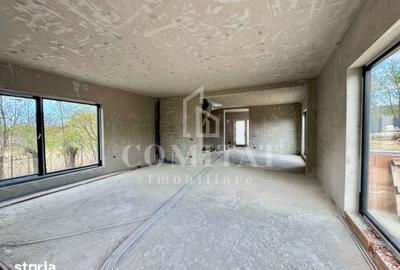 Casă cu 6 camere cu Teren 1103 Mp în Ciurila - 2