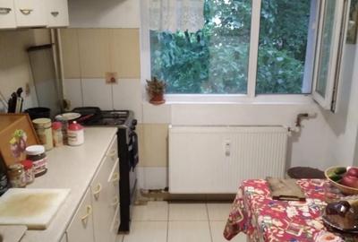 3 Camere Crangas Constructorilor