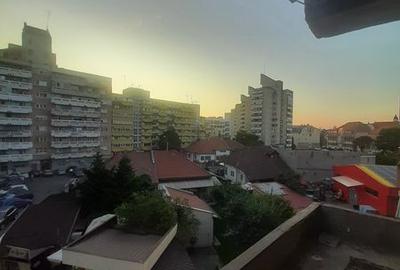 Apartament cu 2 camere decomandat în Central - 6