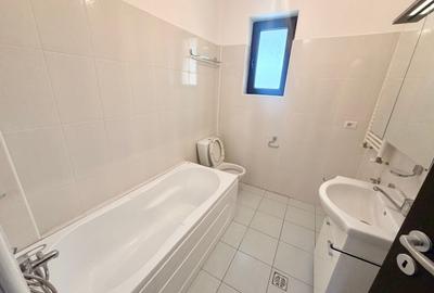 Casă cu 4 camere cu Canalizare în Sud - 11