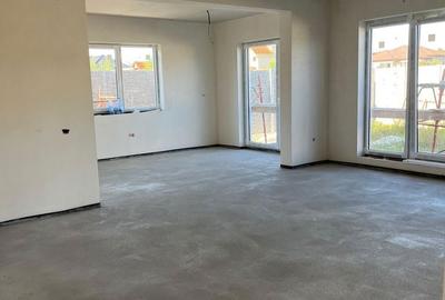 Casă cu 4 camere în Oncea - 18