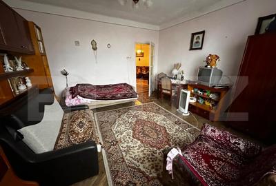 Casa cu 2 apartamente, 6 camere, teren 800 mp-ideal pensiune - 23