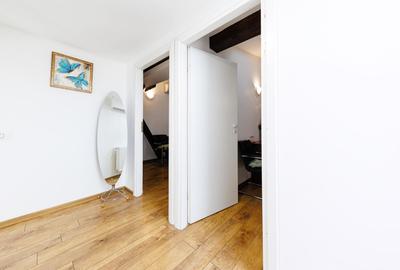 Apartament cu 3 camere decomandat, mobilat în P-ța Unirii - 18