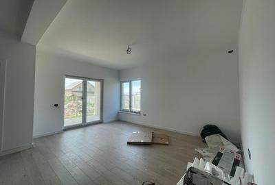 Duplex spațios cu teren generos-Moșnița Veche - 2