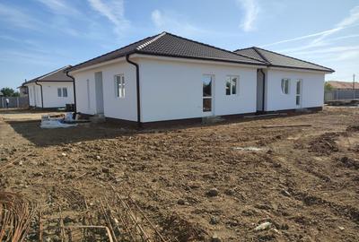 Casă individuală cu 3 camere cu Teren 300 Mp în Exterior Vest - 13