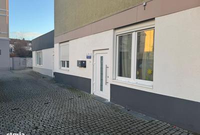 Apartament cu 4 camere în Central - 17