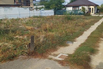 Teren de 360 mp, în Clinceni