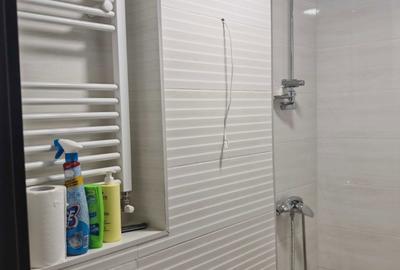 Apartament cu 2 camere decomandat în Micro 19 - 1