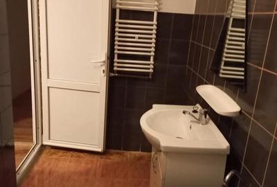 Apartament cu 2 camere decomandat în Central - 1
