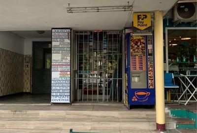 Spațiu comercial, de 5 mp, în Central - 3