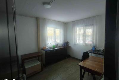 Casă cu 2 camere cu Teren 3000 Mp în Frumușani - 8