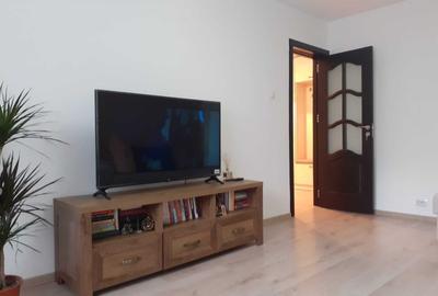 Apartament cu 3 camere decomandat în Central - 3