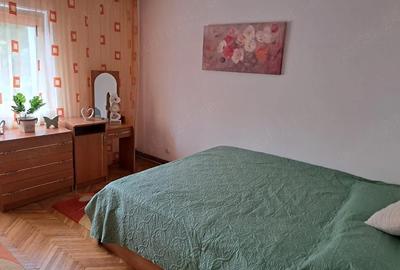 Apartament cu 3 camere decomandat în Brazda lui Novac - 1