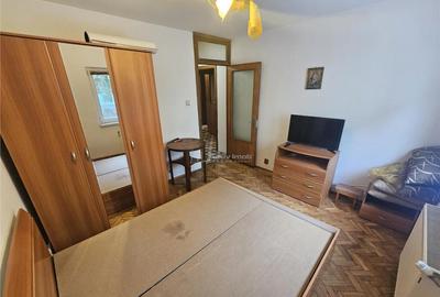 Resita, 3 Cam. Dec., Mobila Utilat, Parter Inalt, Micro 4 - 2