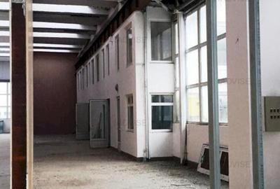 Spațiu industrial, 4963 mp în Tractorul