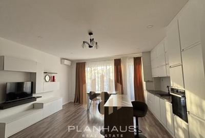 Apartament 2 camere,ultracentral ,etaj 2,zona excelentă - 1