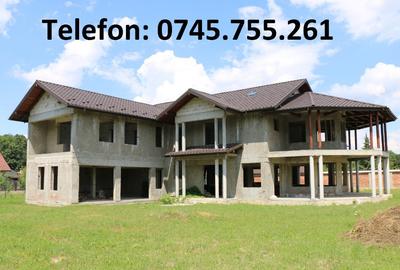 Casa/azil de batrani/pensiune la rosu, Baisa, Botosani! - 1