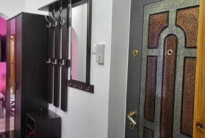 Apartament cu 3 camere semidecomandat în Central - 3