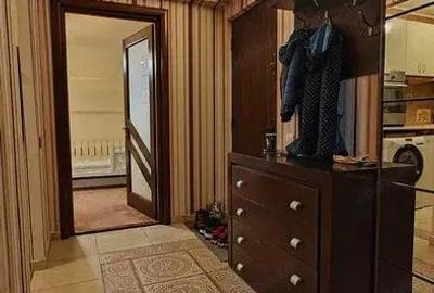 APARTAMENT 3 CAM, SEMIDECOMANDAT,ETAJUL 1, PODU ROS, PET FRIENDLY(PISICA) - 1