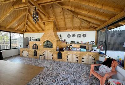 Casă cu 9 camere cu Teren 1134 Mp în Golești - 7