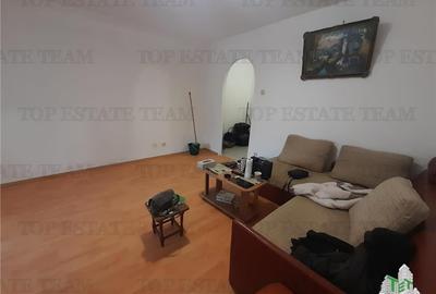 Bd Basarabiei -Parcul National- Vanzare  Garsoniera in bloc  Anvelopat-Libera - 2