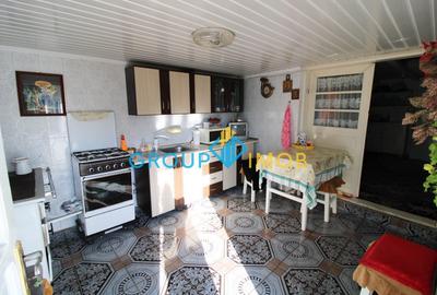 Casă cu 5 camere cu Garaj în Sascut - 24