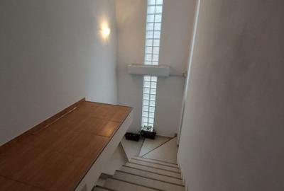 Casă cu 5 camere cu Teren 1000 Mp în Vladimirescu - 13