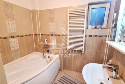 Apartament tip penthouse cu 3 camere, 2 bai, zona Torontalului - 6