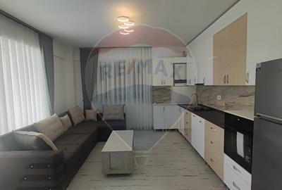 Apartament cu 3 camere decomandat, mobilat în Ultracentral