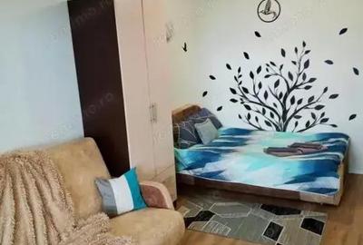 Garsonieră decomandată în Unirii