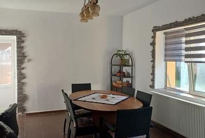 Casă cu 4 camere cu Teren 180 Mp în Central - 7