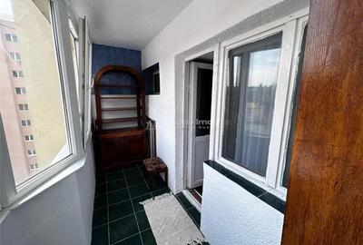 Apartament cu 3 camere decomandat în Central - 6