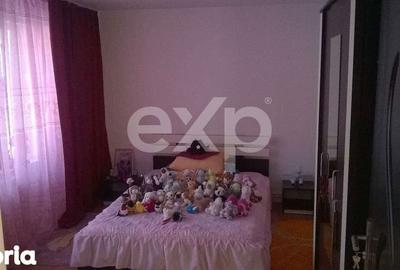 Casă cu 4 camere cu Teren 2500 Mp în Budeasa - 8