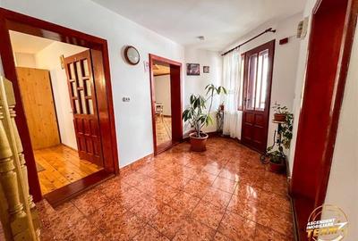 Tu 3D! Pensiune in areal pretios, Moieciu, Bran, Brasov - 55