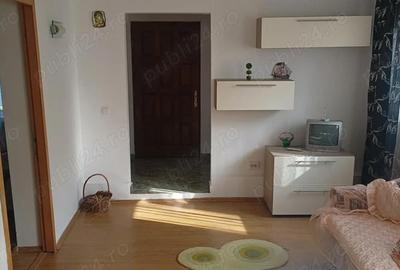 Casă cu Teren 2800 Mp în Văleni - 10