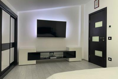 Apartament cu 3 camere decomandat în George Enescu - 2