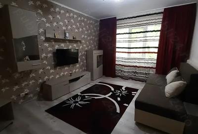 Inchiriez apartament cu doua camere zona Berceni.