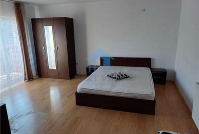 Garsonieră decomandată în Între Lacuri