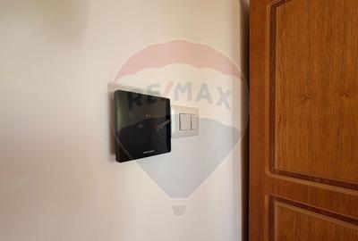 Spa?iu Generos de Inchiriat Ideal pentru Birouri, C... - 2