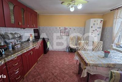 Casă cu 4 camere cu Teren 159 Mp în Roșia - 4