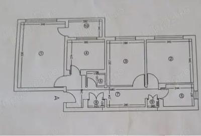 Apartament cu 3 camere decomandat în Broșteni - 10