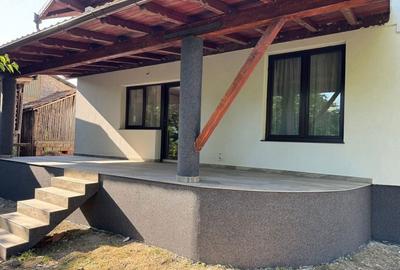 Casă cu 4 camere în Valea Cufundoasă - 1