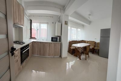 Apartament cu 2 camere decomandat în Tătărași - 8