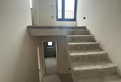 Casă individuală cu 5 camere cu Canalizare în Florești - 10