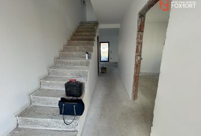 Duplex cu 5 camere cu Teren 300 Mp în Moșnița Nouă - 6