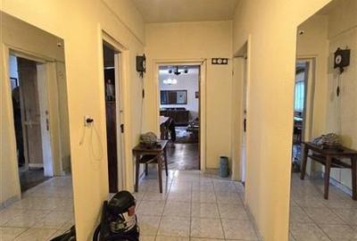 OCAZIE RARA! AP.4 CAM.DECOM.ET2/3 GARAJ SI BOXA SECTOR 1 PAJURA - 25