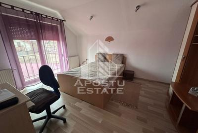 Duplex deosebit cu 5 camere, situat într-o zonă liniștită și exclusiv - 10
