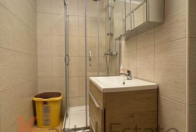 Apartament cu 4 camere decomandat în Turda - 10